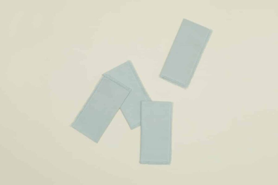 hawkins new york dinner napkins set of 4 in blue